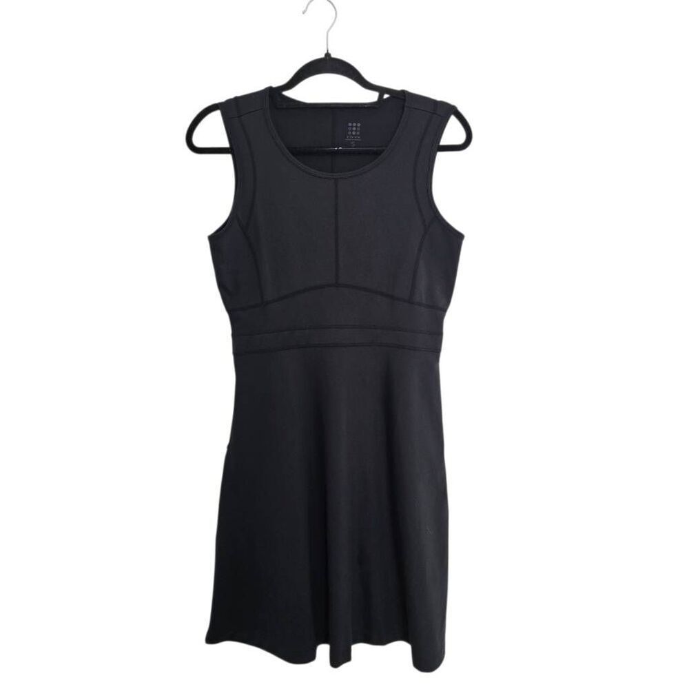 Title Nine Black Sleeveless Midi Dress